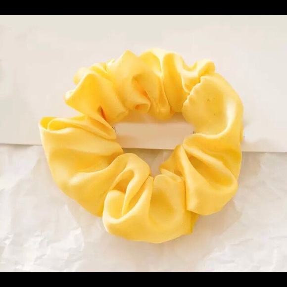 Scrunchies - Picture 8 of 8